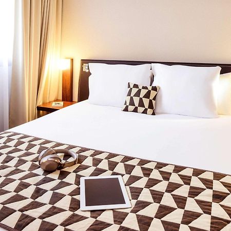 Hotel Mercure Lyon Centre Lumiere Екстериор снимка
