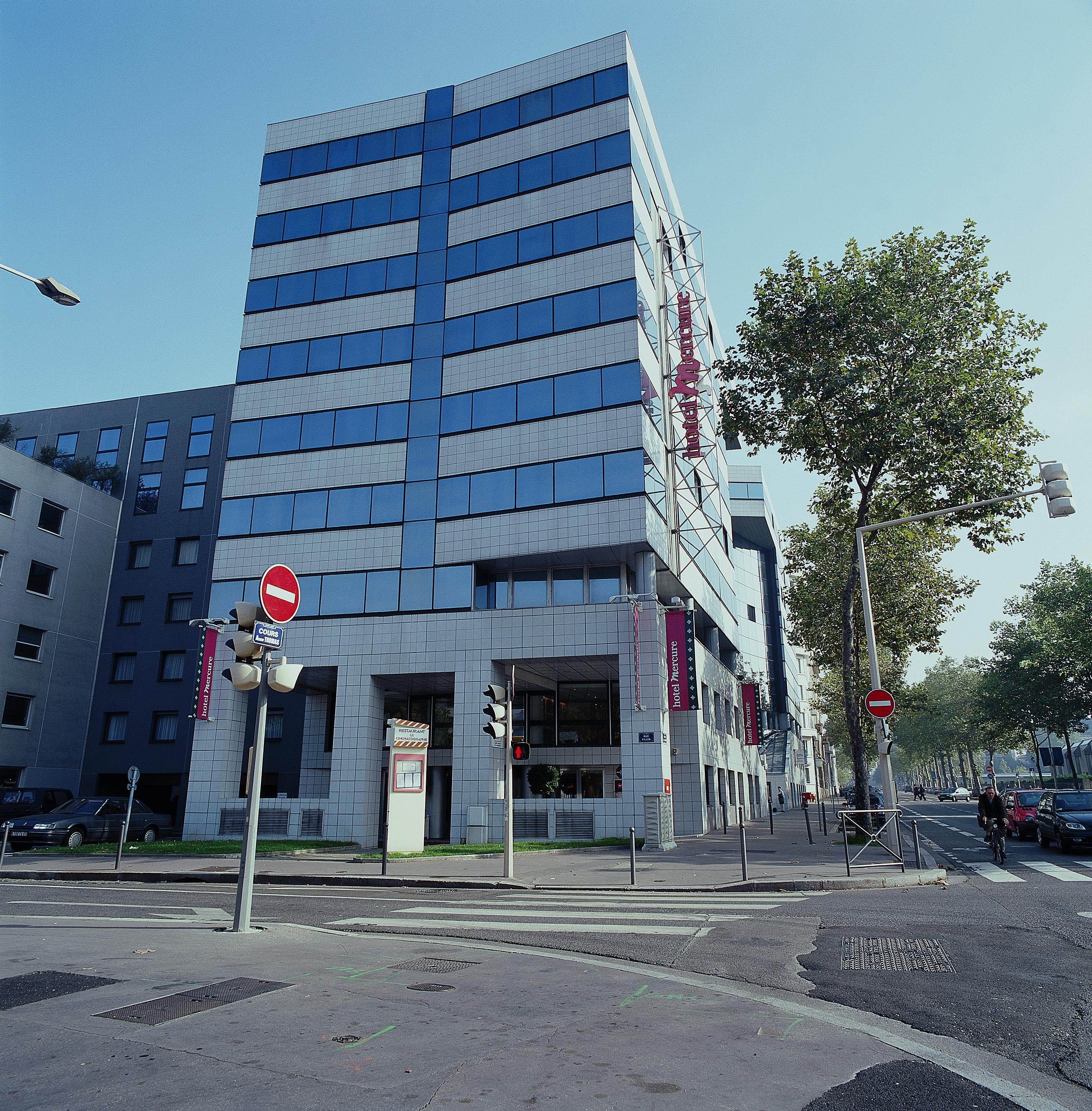 Hotel Mercure Lyon Centre Lumiere Екстериор снимка